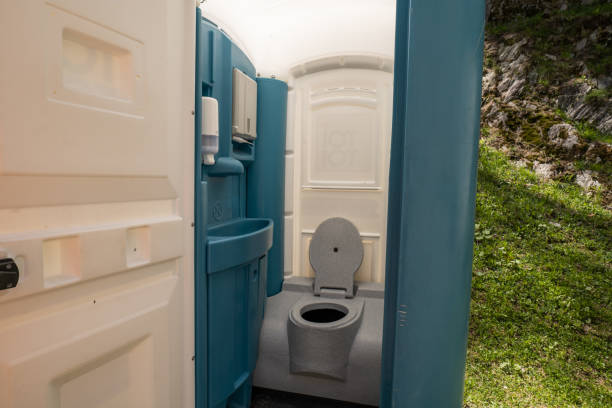 Best Construction Site Portable Toilets  in Medfd, OR